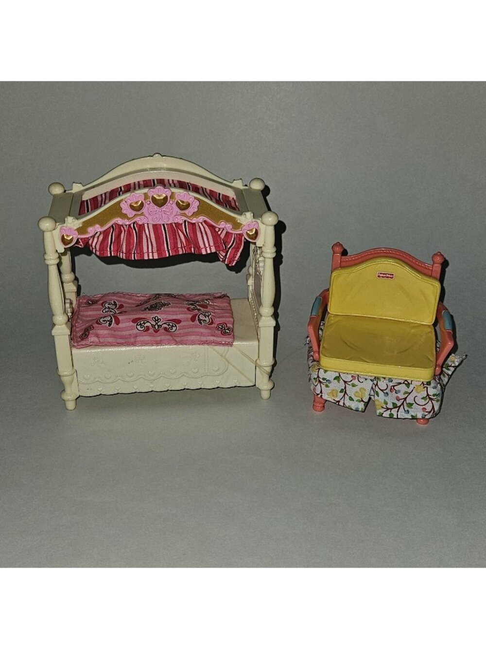 Fisher Price Loving Family Dollhouse Furniture Lot Pink Canopy Bed Yellow Chair